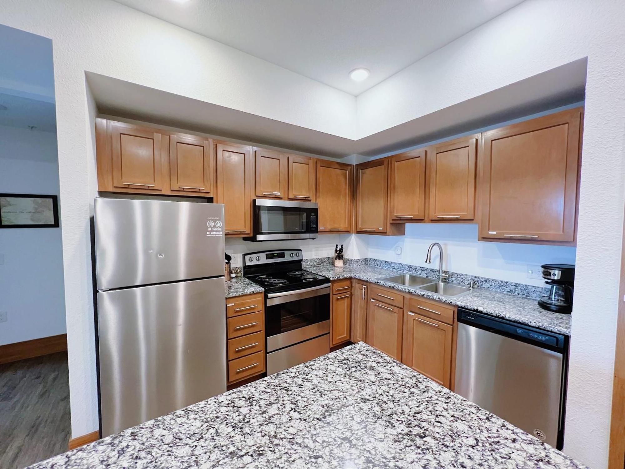 2Br Suite At The Grand Castle Pool Gym & Parking Grandville Exterior foto